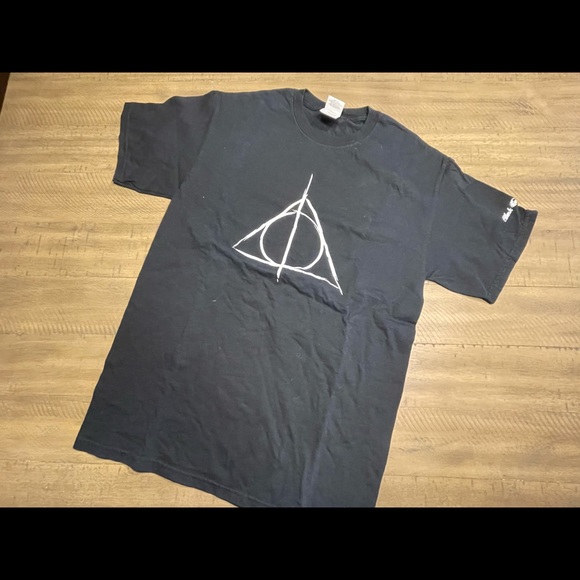 Harry Potter Graphic Tee, size: Med - Picture 1 of 3